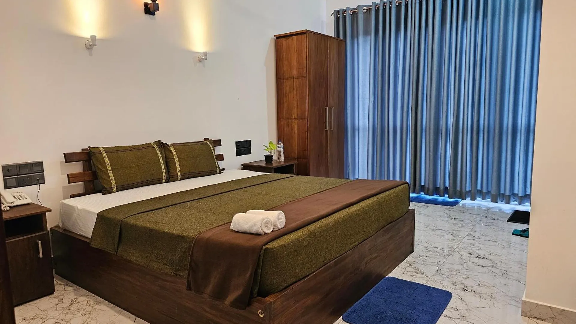 Bed & Breakfast Golden Sky Residence Kandy Sri Lanka