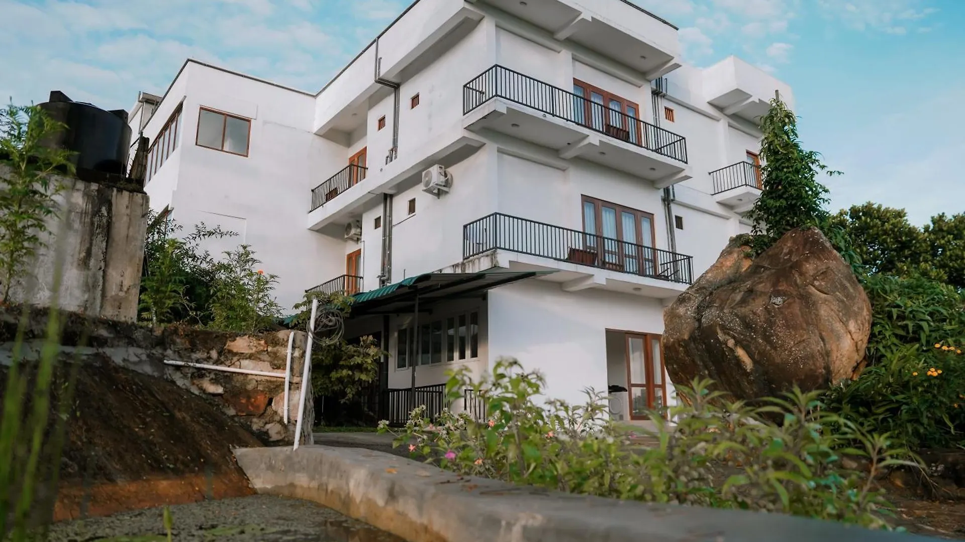 Golden Sky Residence Kandy Bed & Breakfast